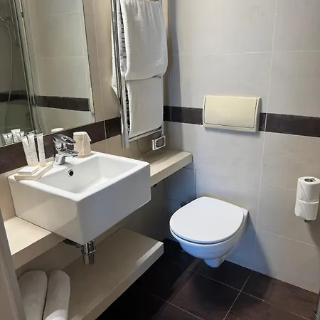 Vivaldi Hotel 3*