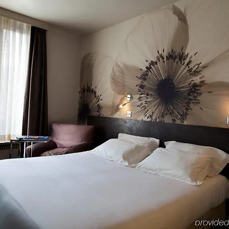 Vivaldi Otel Puteaux