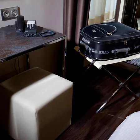 Vivaldi Hotel Puteaux