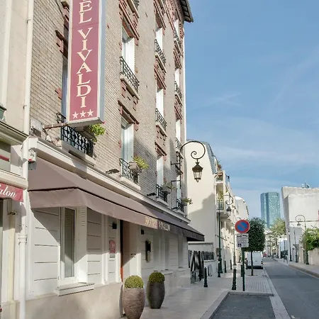Otel Vivaldi Puteaux